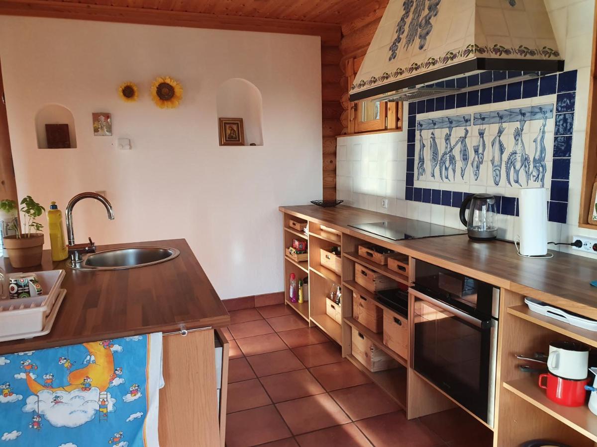 Cosy Spacious Wooden Chalet Na Hrib Stiska Vas 외부 사진