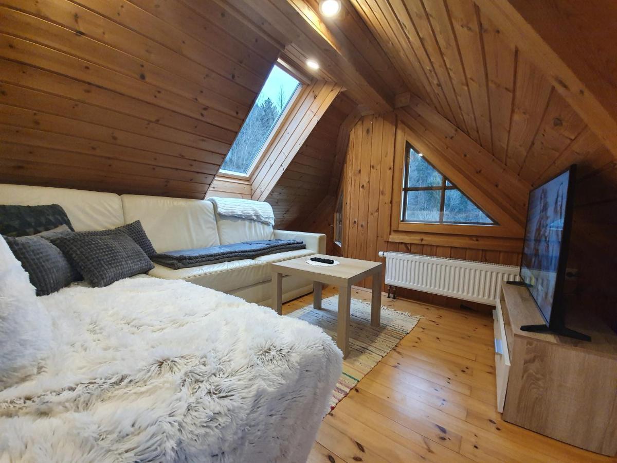 Cosy Spacious Wooden Chalet Na Hrib Stiska Vas 외부 사진